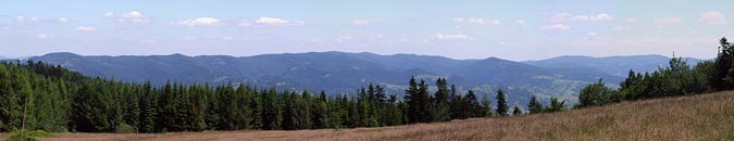 Panorama widokowa z polany Kramarka. Widoczne Pasmo Jaworzyny