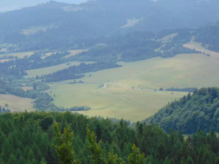 Widok z Wysokiej fot. beskidsadecki.eu