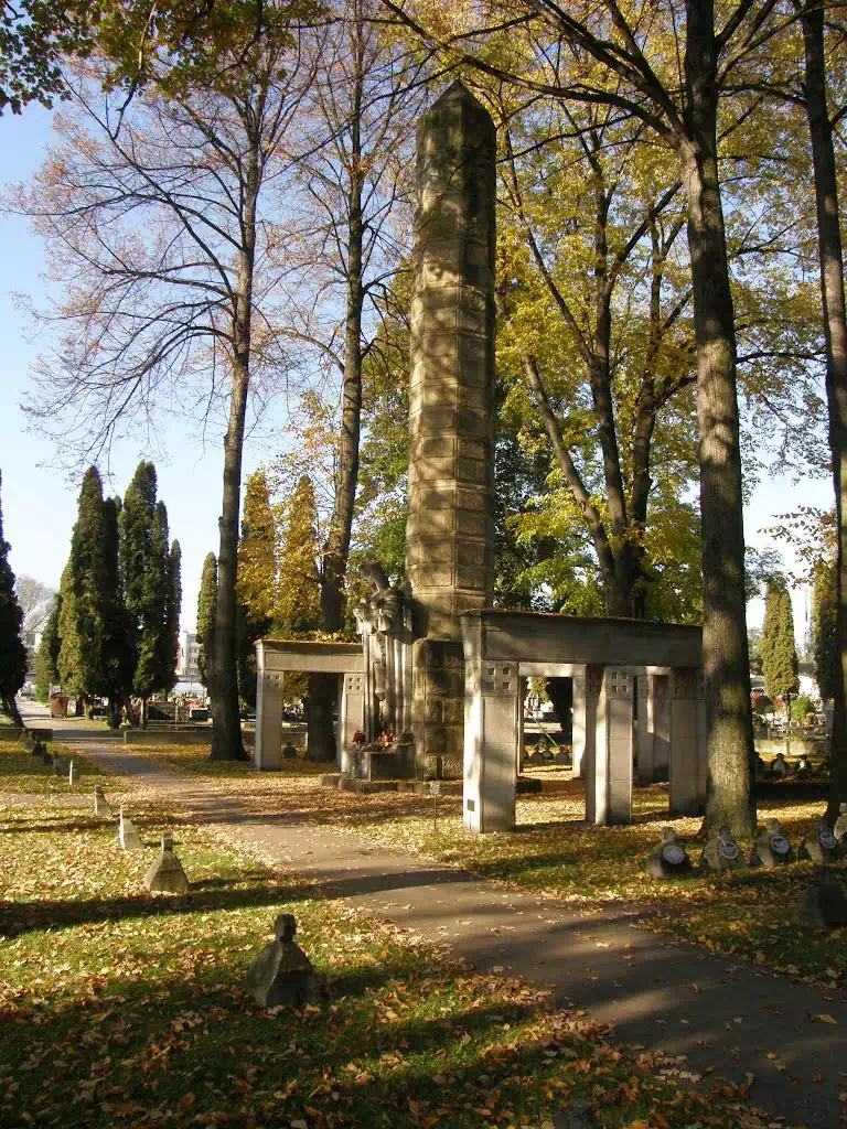 Cmentarz Komunalny w Nowym Sczu Fot. Tadeusz Kozik 